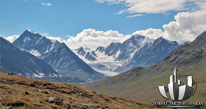 Kazakhstan, Tempat Impian Pecinta Alam