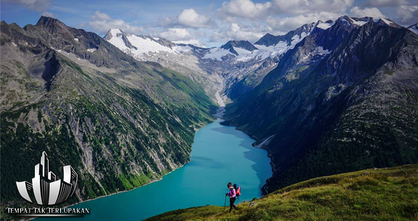 Austria Menjelajahi Jalur Hiking Paling Menantang