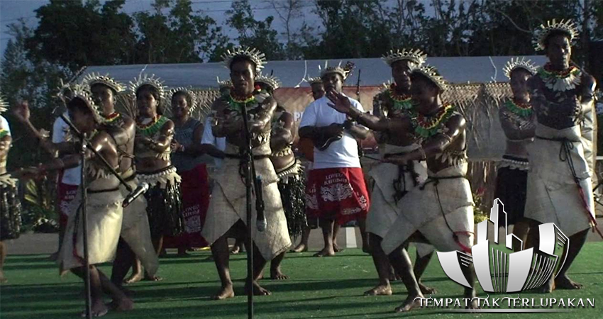 Menjelajahi Tradisi Unik Kiribati